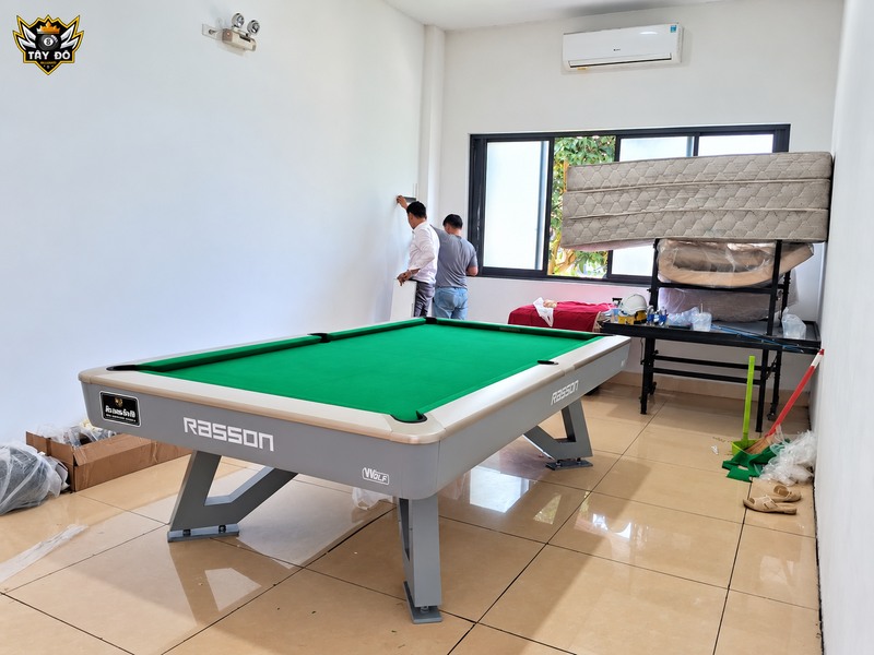 Chọn bàn gia đình theo bộ môn, khoảng sử dụng và điều kiện giao lắp của căn nhà.