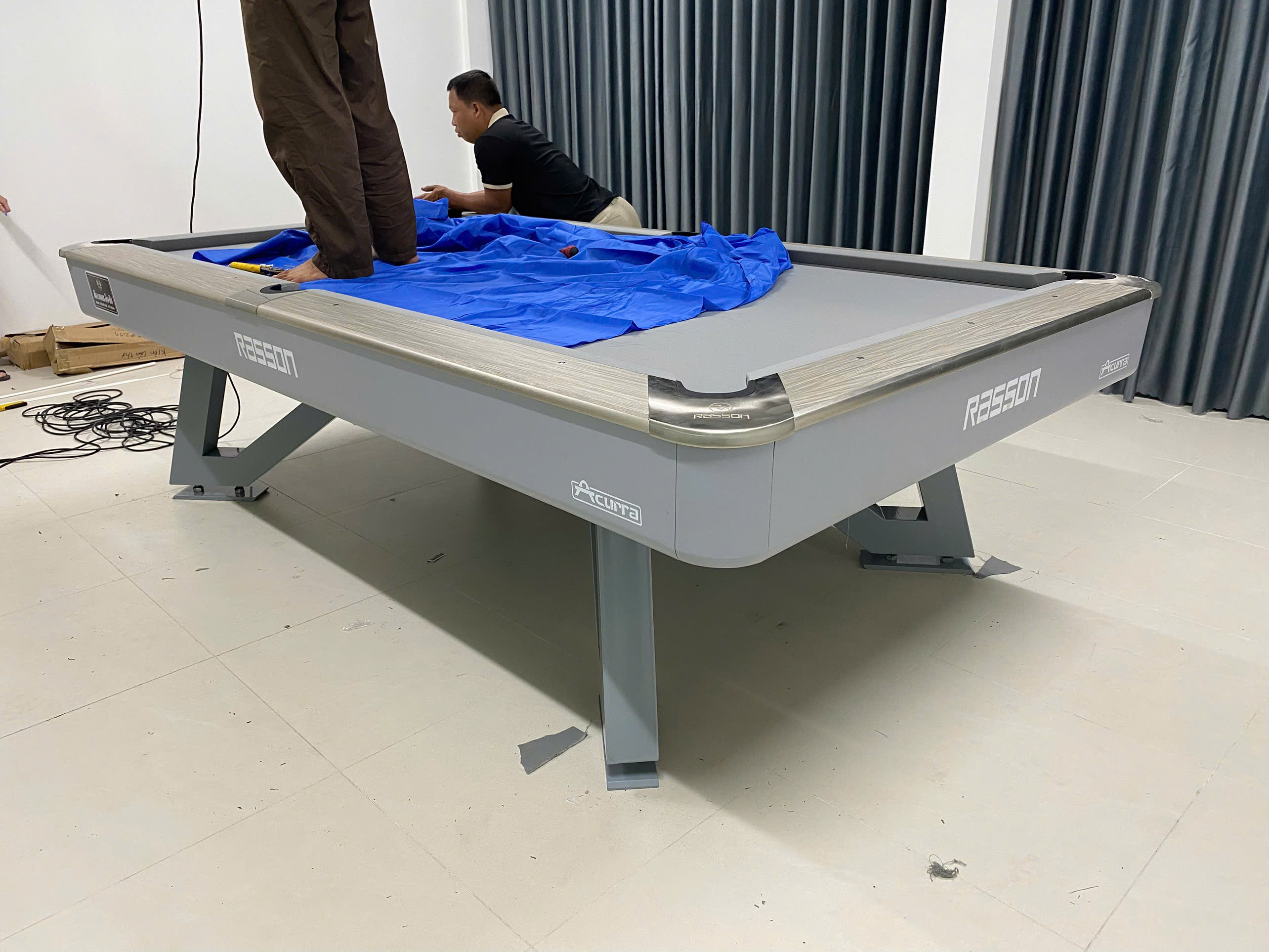 Bàn bida và phụ kiện minh họa nhóm thiết bị cần liệt kê riêng trong báo giá.